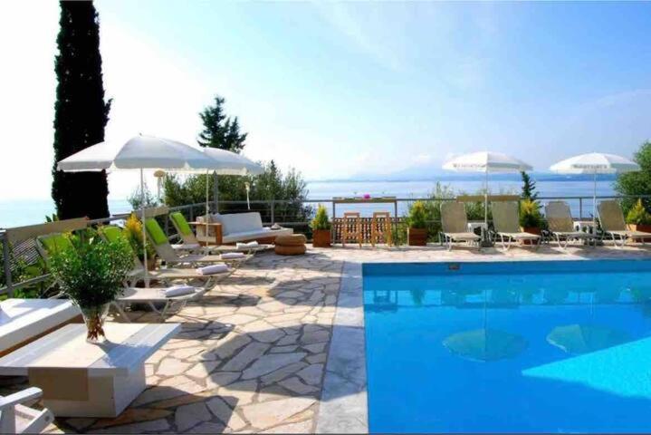 Mediterranean View Hotel 巴尔巴蒂 外观 照片